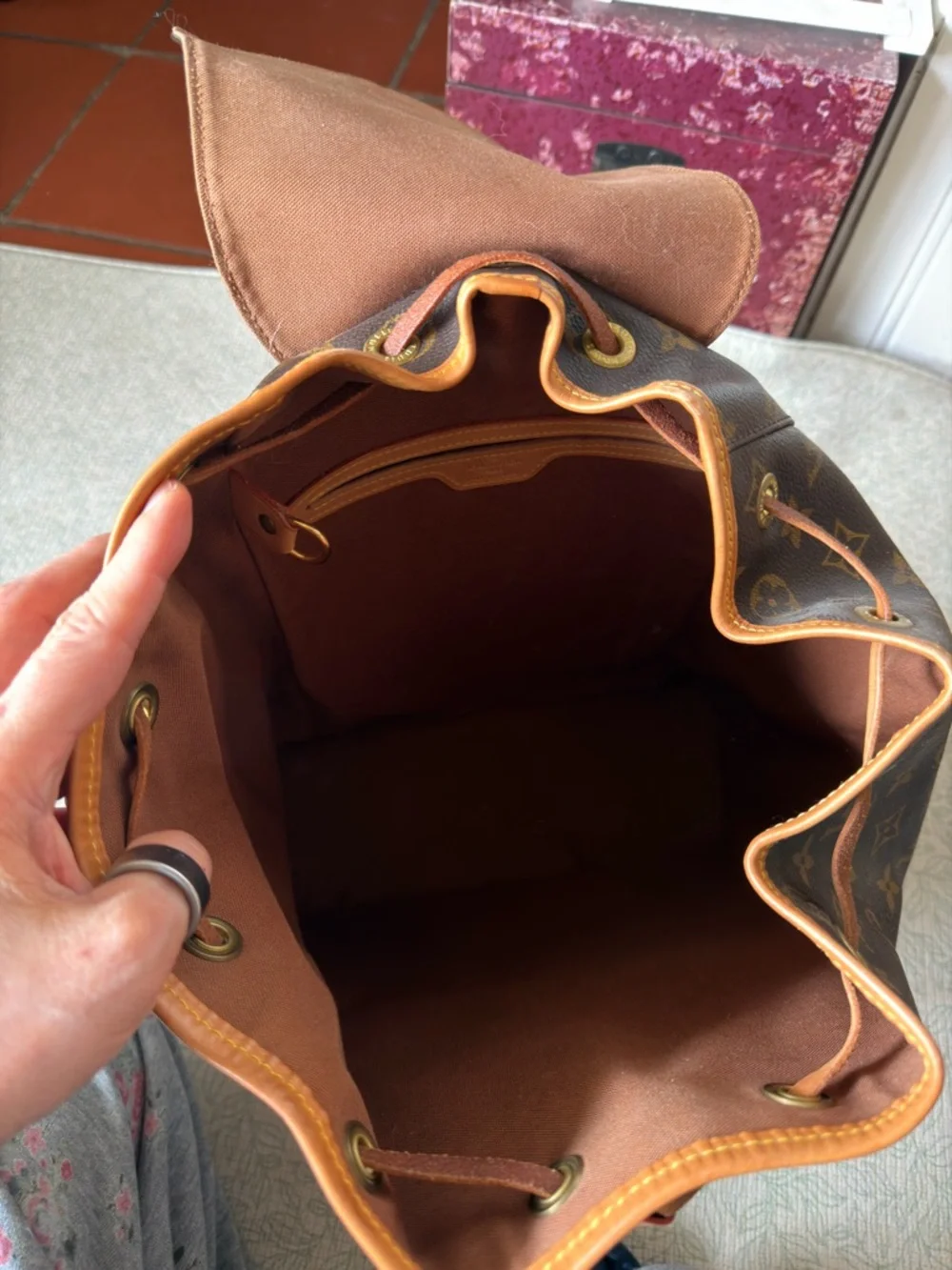 Louis Vuitton Montsouris GM Backpack Monogram (Vintage) - Picture 9 of 15